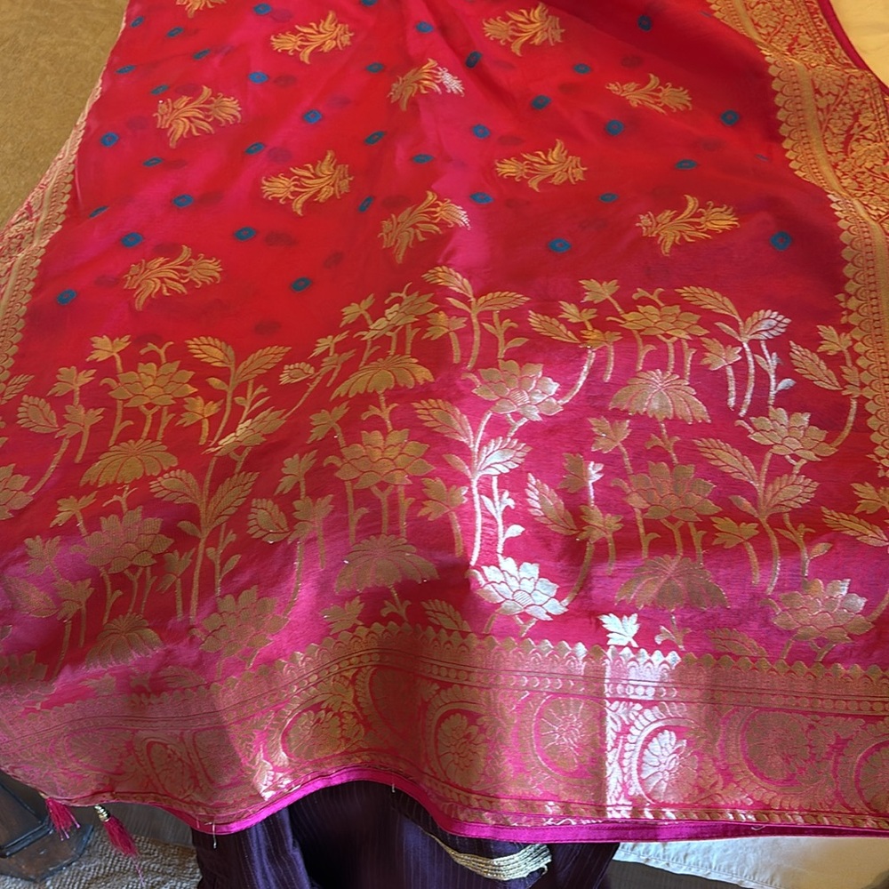 Purple Long Sleeve Kurta with Gold Detailing - Picture 7 of 8